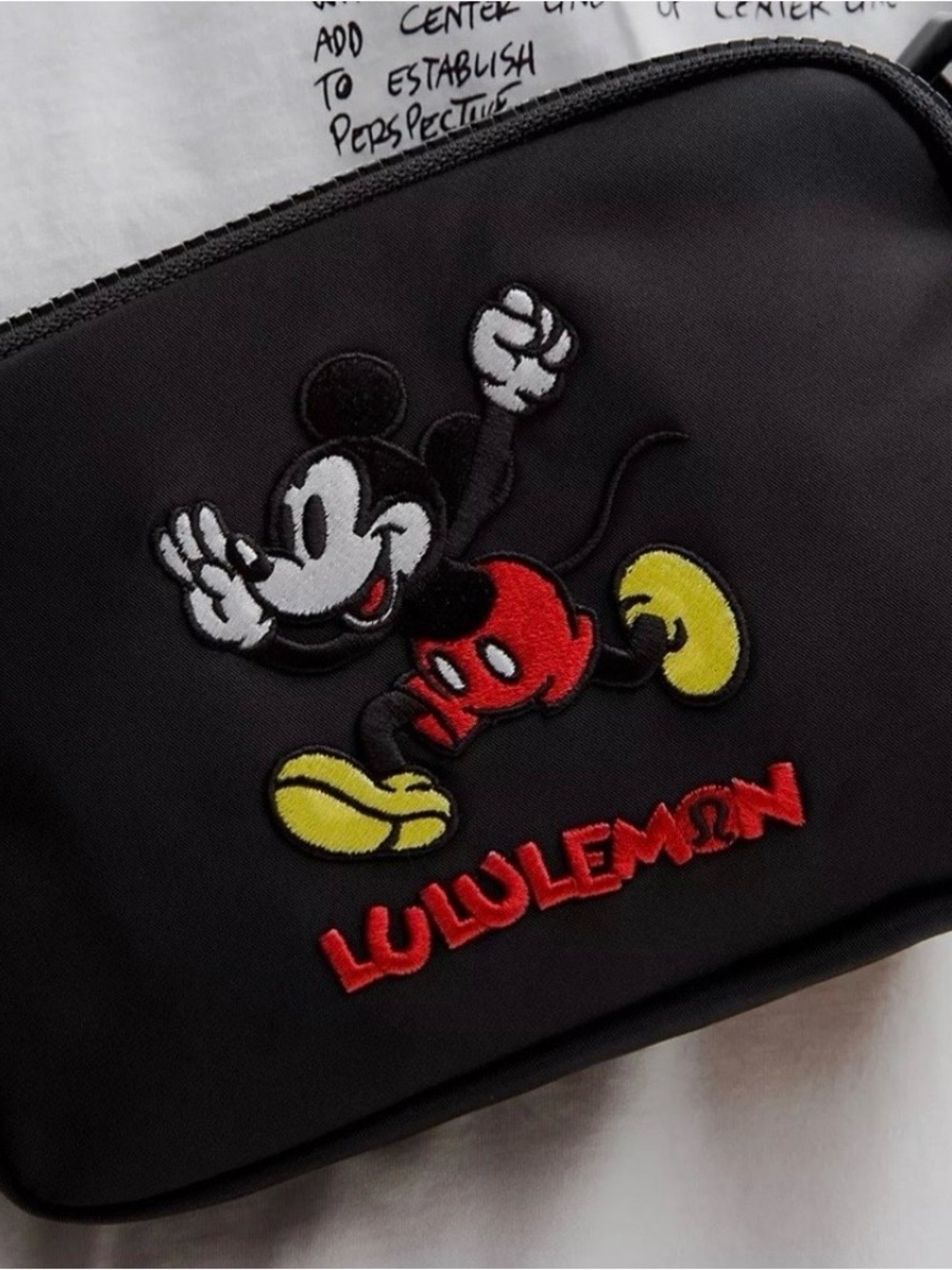 DISNEY x LULULEMON Everywhere Belt Bag 1L Mickey in Motion Graphic Black NEW